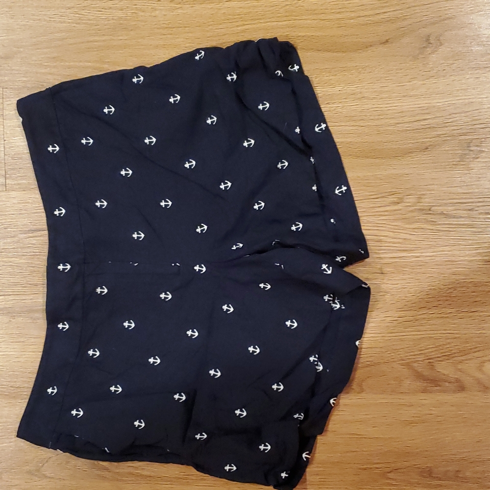 Womens Loft Shorts. Size 14.  Navy with White Embroidered Anchors.